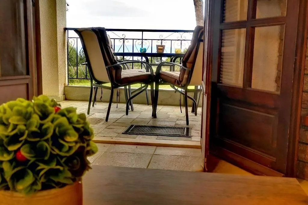Casa de Férias Golden Summer Apartment Néa Fókaia
